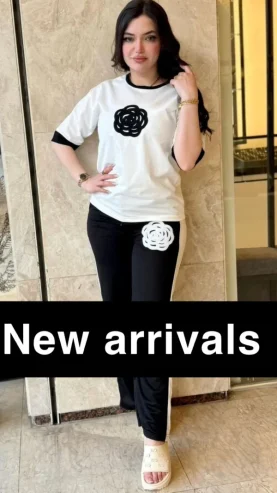 ( White And Black )flower Design Girl’s Tracksuit